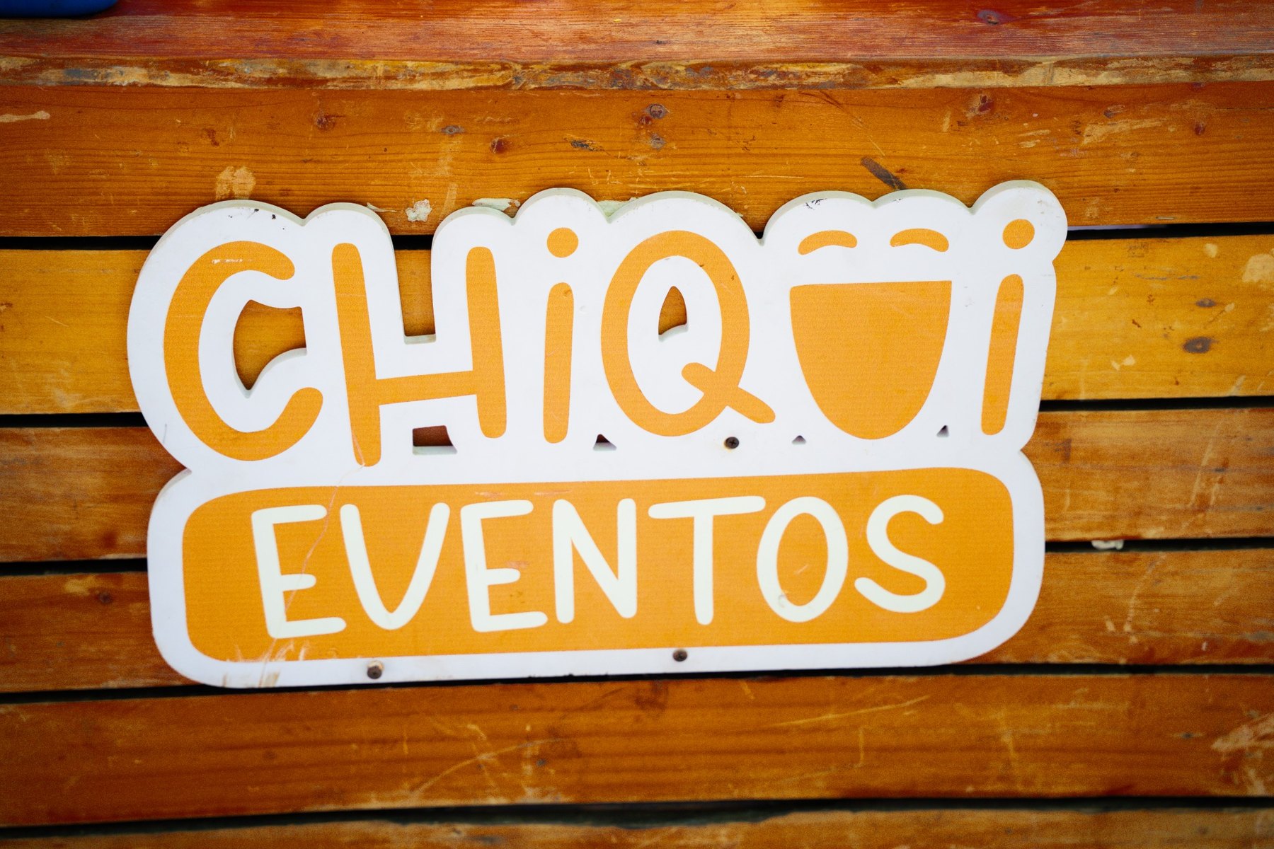 Letrero de Chiqui Eventos